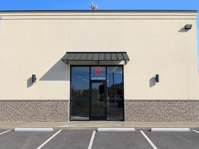Primary Photo Of 9229 Parkway E, Birmingham Storefront Retail Office For Lease