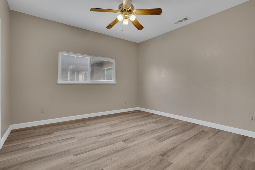 More Photos Of 21549 E River Rd, Escalon Land For Sale