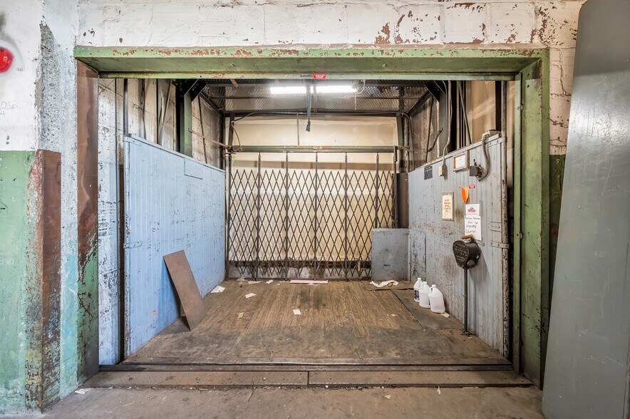 More Photos Of 373 High St, Wilkes Barre Manufacturing For Lease