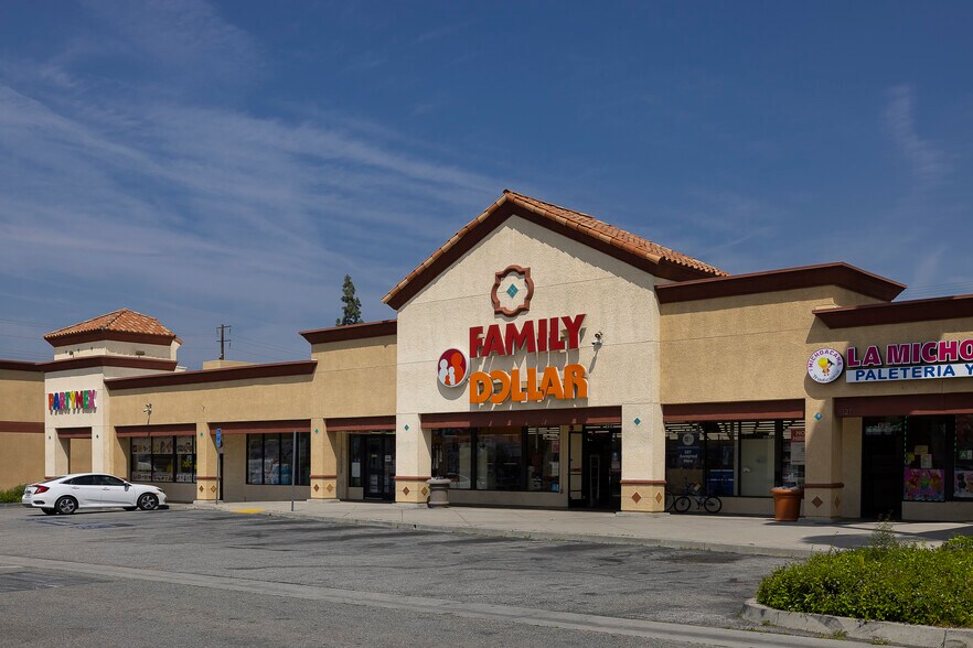 More Photos Of 422 S Azusa Ave, Azusa Unknown For Lease