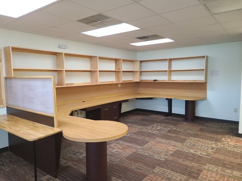 More Photos Of 120 Prospect St, Reading Office For Lease