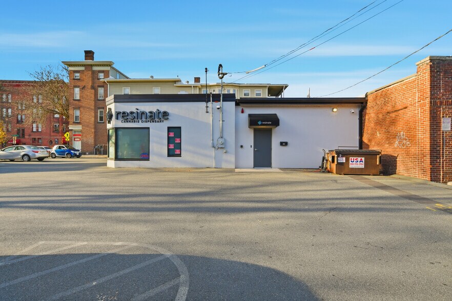 More Photos Of 110 Pleasant St, Northampton Auto Dealership For Sale