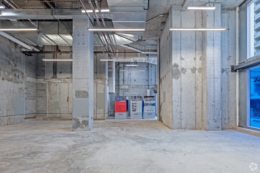 More Photos Of 591 Yonge St, Toronto Apartments For Lease