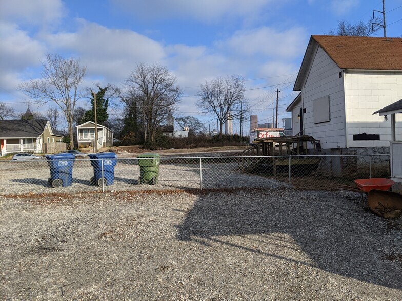 More Photos Of 699 Joseph E Boone Blvd NW, Atlanta Flex For Sale