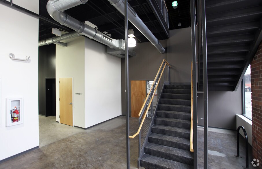 More Photos Of 1300 Walnut St, Des Moines Loft Creative Space For Lease