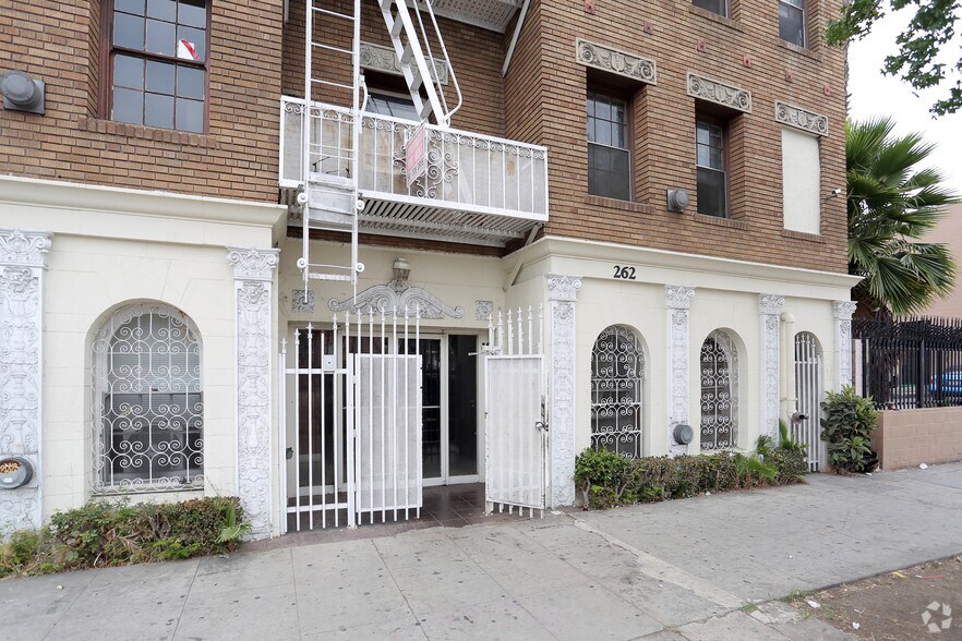 More Photos Of 262 S Rampart Blvd, Los Angeles Apartments For Sale