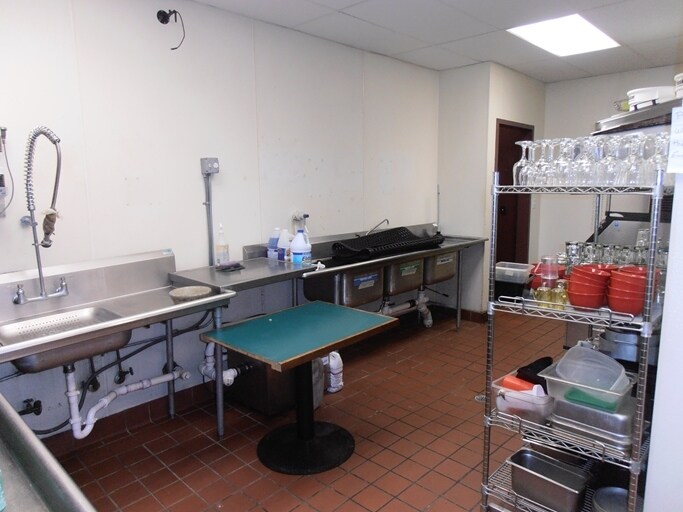 More Photos Of 370 E Main St, Ansonia Restaurant For Sale