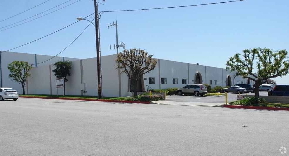 Primary Photo Of 1938-1954 E Gladwick, Rancho Dominguez Warehouse For Lease