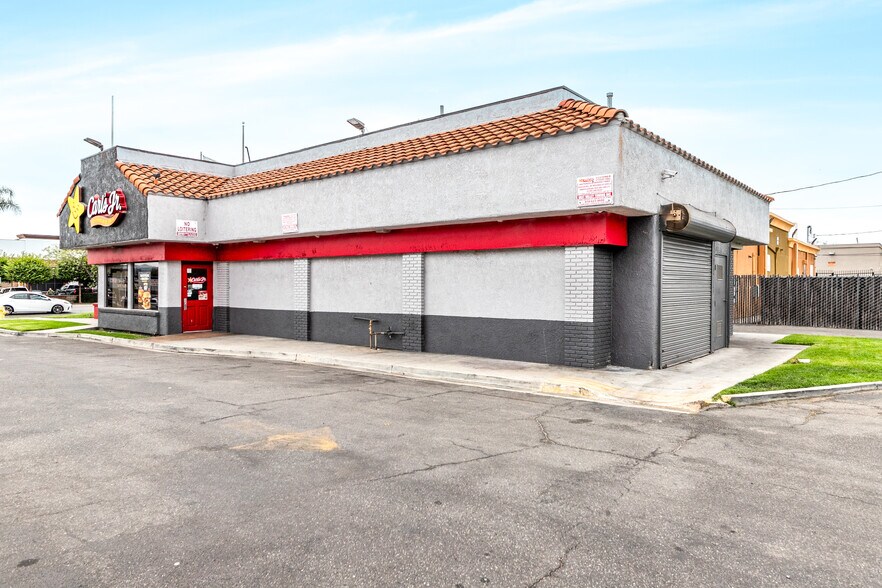 More Photos Of 21201 Sherman Way, Canoga Park Fast Food For Sale