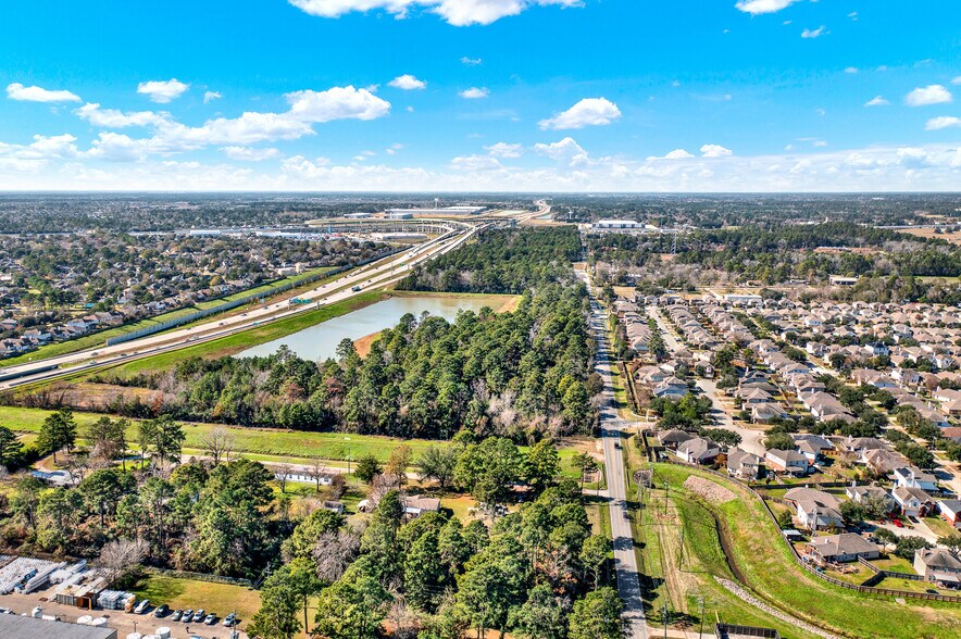 More Photos Of 11709 Boudreaux Rd, Tomball Unknown For Lease