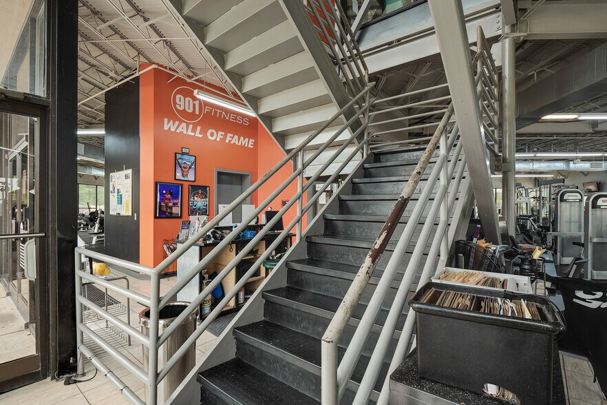 More Photos Of 3634 Austin Peay Hwy, Memphis Medical For Lease