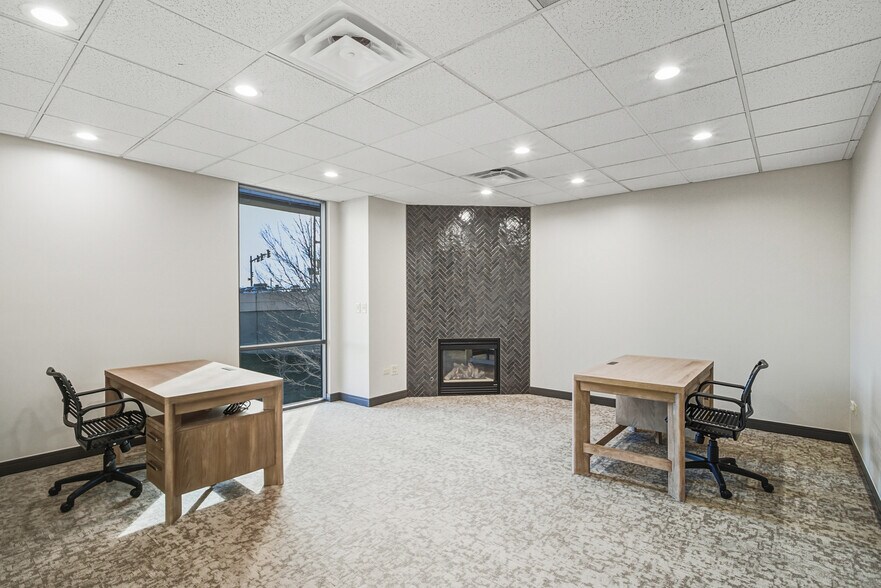 More Photos Of 5801 Logan St, Denver Research And Development For Lease
