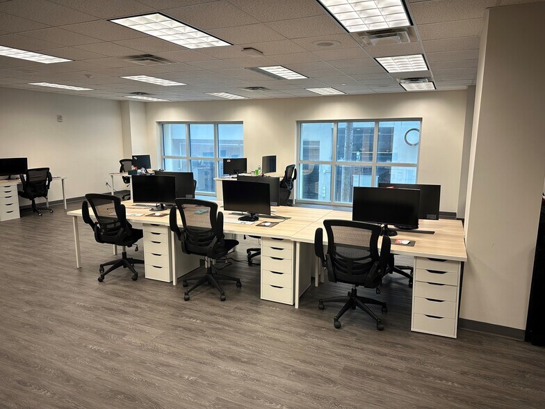 More Photos Of 1120 E Kennedy Blvd, Tampa Office For Sale