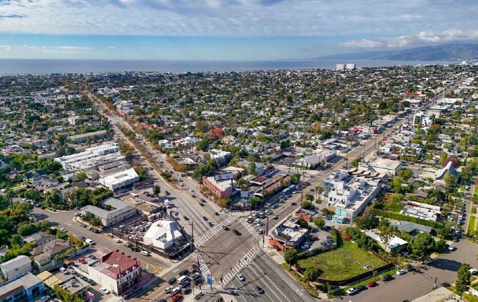 More Photos Of 1015 Venice Blvd., Los Angeles Land For Sale