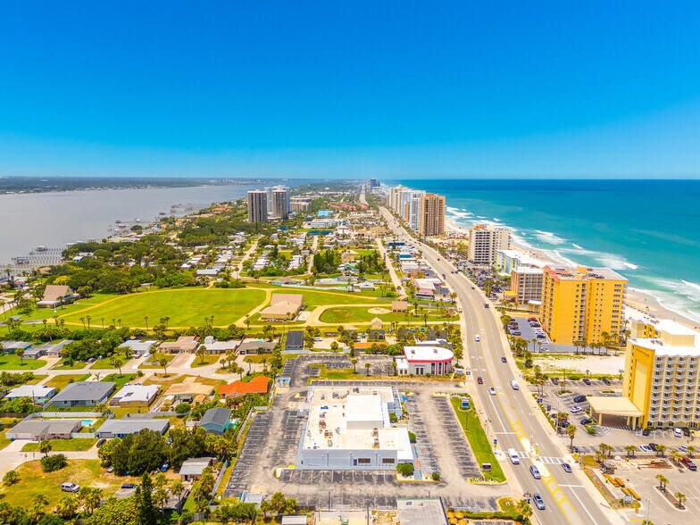 More Photos Of 3162 S Atlantic Ave, Daytona Beach Shores Restaurant For Sale