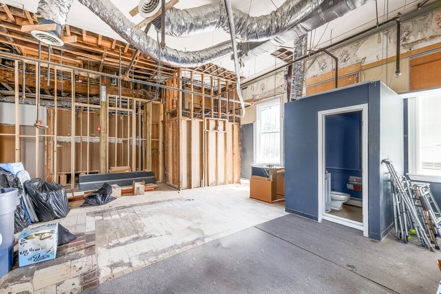 More Photos Of 86 Pleasant St, Marlborough Religious Facility For Sale