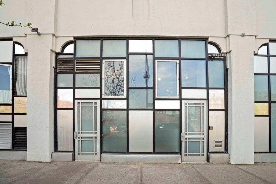 More Photos Of 700 Pacific St, Brooklyn Apartments For Lease