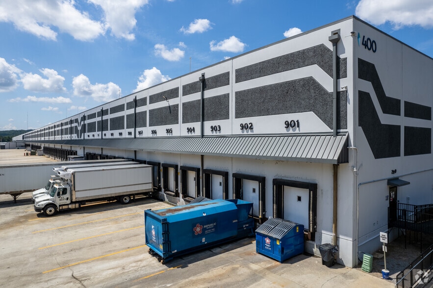 Primary Photo Of 400 Industrial Dr, Birmingham Refrigeration Cold Storage For Lease