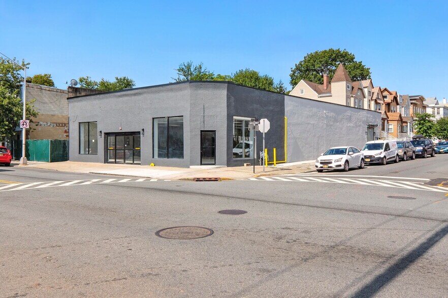 More Photos Of 1033 Broadway, Bayonne Storefront For Lease