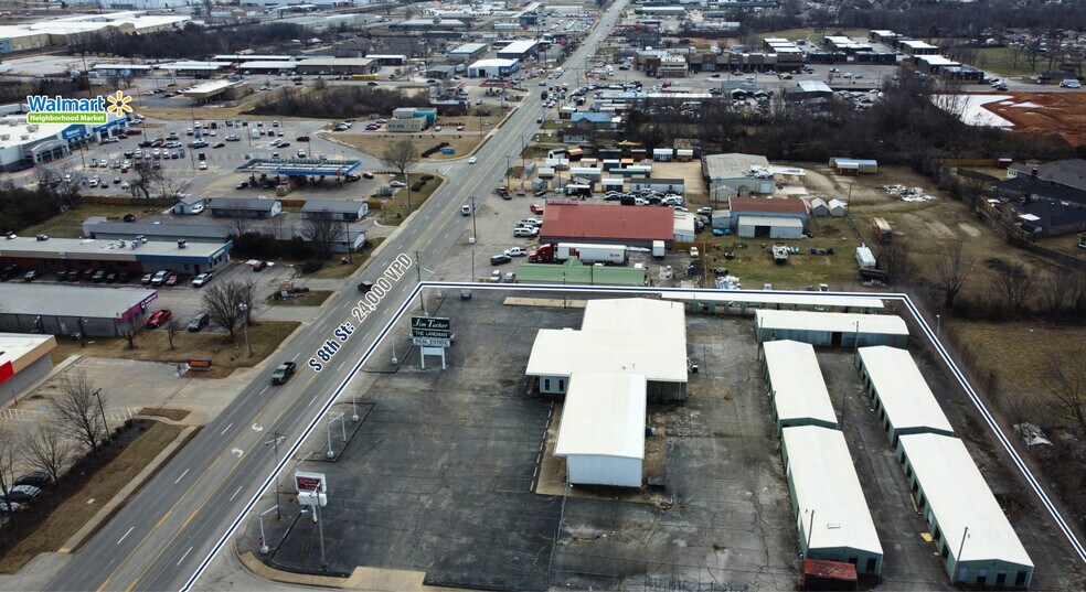 More Photos Of 1802 S 8th St, Rogers Self Storage For Sale