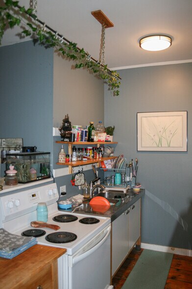 More Photos Of 40 Highland St, Ashland Apartments For Sale