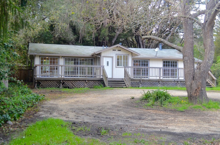 More Photos Of 5800 Valley Dr, Felton Apartments For Sale