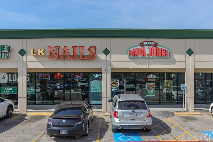 More Photos Of 2123 Us-90 E, Crosby Unknown For Sale