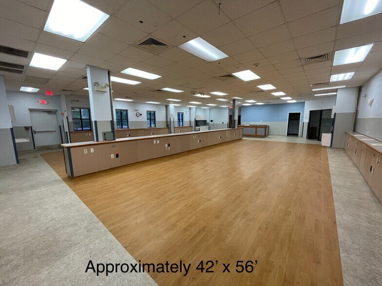 More Photos Of 1308 S 4th St, Hartsville Medical For Lease