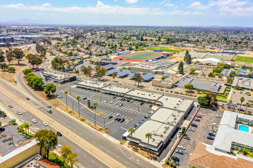 More Photos Of 5487-5597 Clairemont Mesa Blvd, San Diego Unknown For Lease