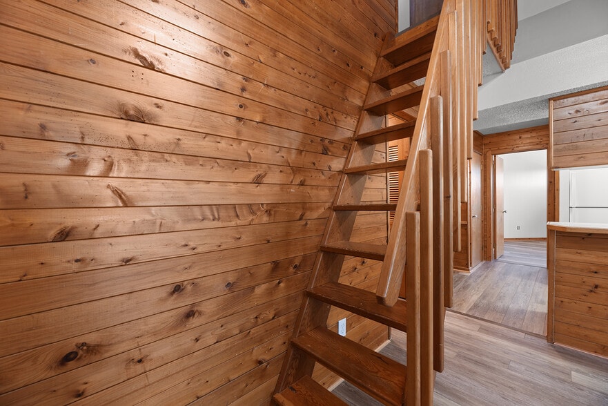 More Photos Of 1711 Bobby Lee Trl, Kill Devil Hills Apartments For Sale