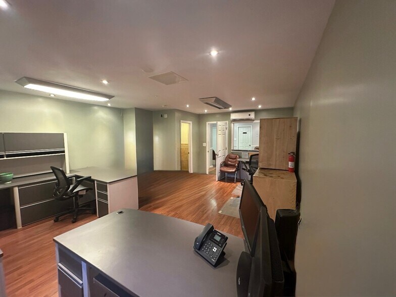 More Photos Of 5413 5th Ave, Brooklyn Medical For Lease