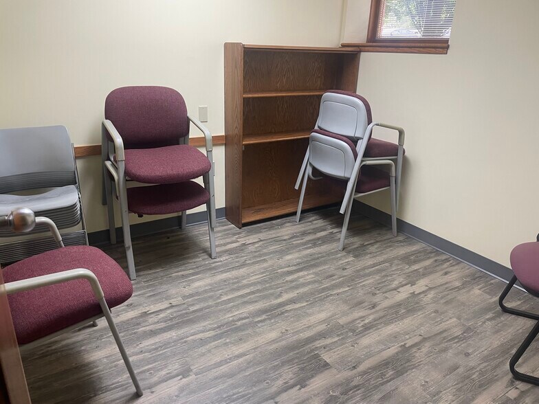 More Photos Of 3949 S Atherton St, State College Medical For Lease