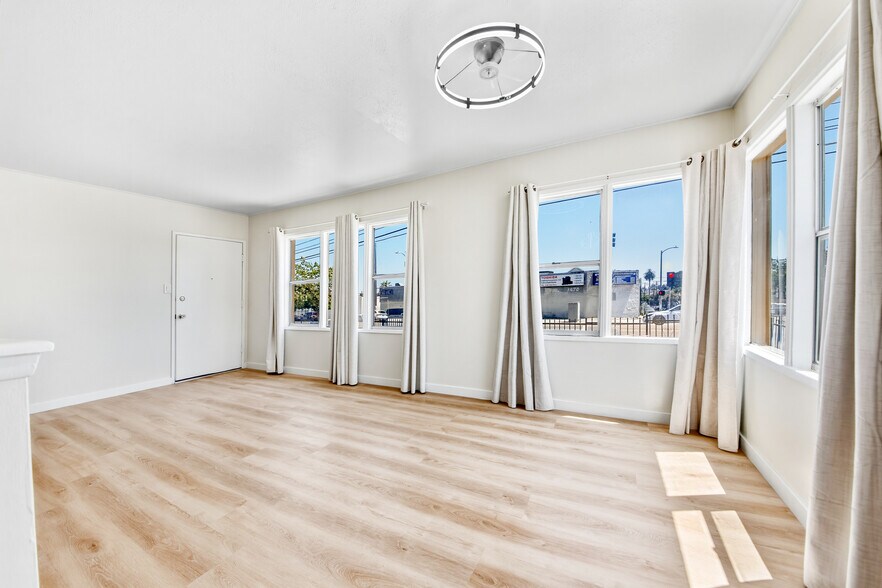More Photos Of 1475 Venice Blvd, Los Angeles Apartments For Sale