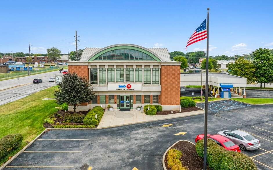 Primary Photo Of 2 Carlyle Plaza Dr, Belleville Bank For Sale