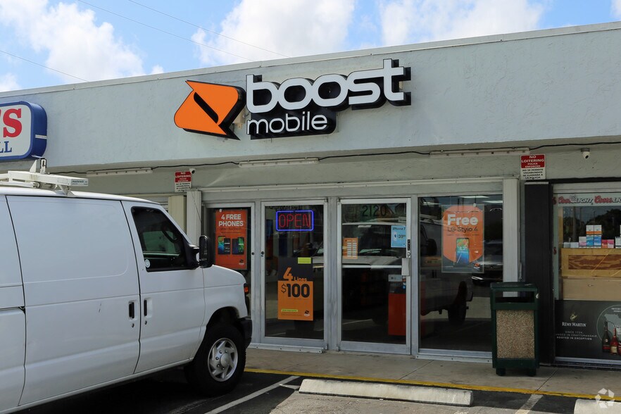 More Photos Of 2118-2138 Okeechobee Blvd, West Palm Beach Unknown For Lease