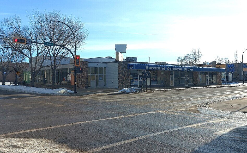 Primary Photo Of 4709-4719 49 Av, Red Deer Storefront For Sale