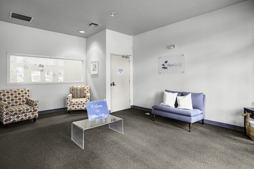 More Photos Of 903 Proton Rd, San Antonio Medical For Sale