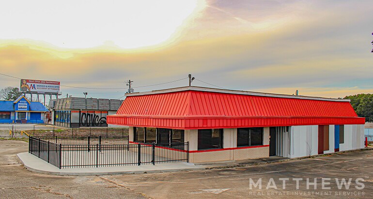 More Photos Of 4145 Fulton Industrial Blvd, Atlanta Fast Food For Sale