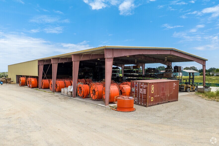 More Photos Of 2933 French Camp, Manteca Land For Lease
