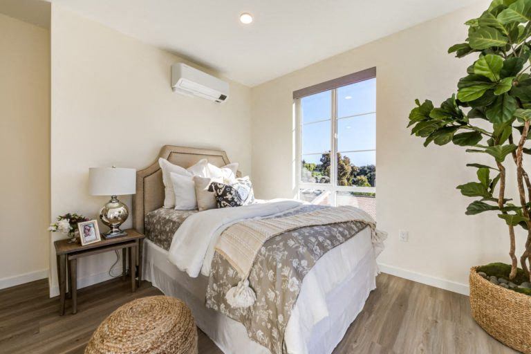More Photos Of 1710 E Thousand Oaks Blvd, Thousand Oaks Apartments For Lease