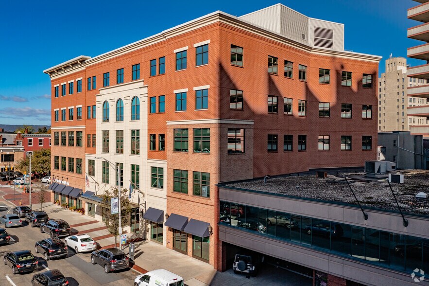 More Photos Of 409-415 N 2nd St, Harrisburg Office For Lease