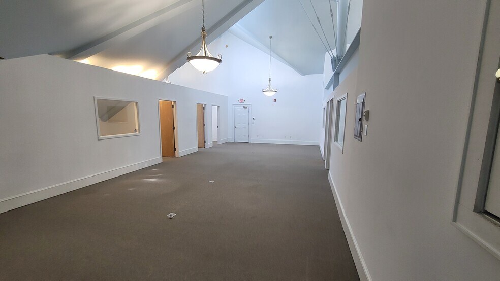 More Photos Of 501 Broadway, Point Pleasant Beach Office For Lease