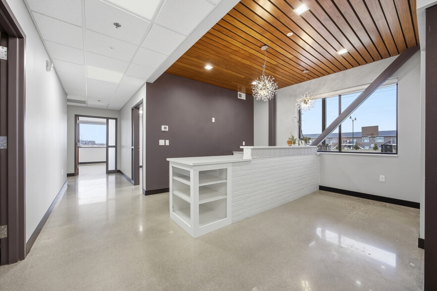 More Photos Of 3220 4th St E, West Fargo Office For Lease
