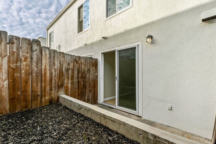 More Photos Of 7125 Waite Dr, La Mesa Apartments For Sale