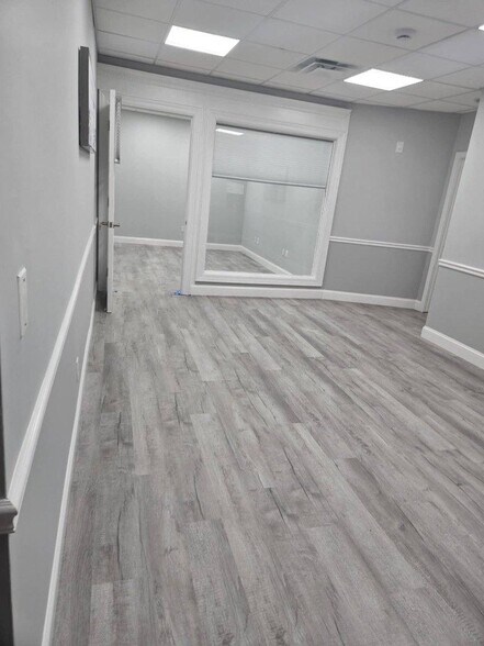 More Photos Of 3930 Richmond Ave, Staten Island Medical For Lease