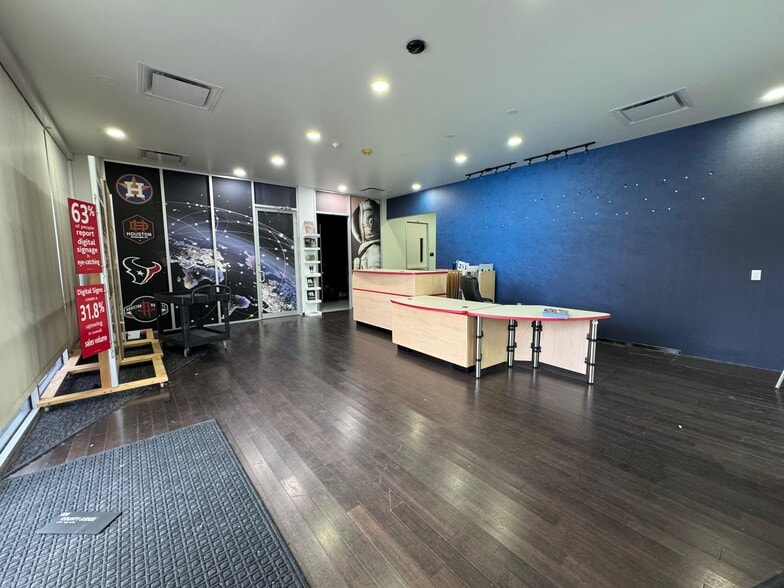 More Photos Of 22220 Northwest Fwy, Cypress Storefront Retail Office For Lease