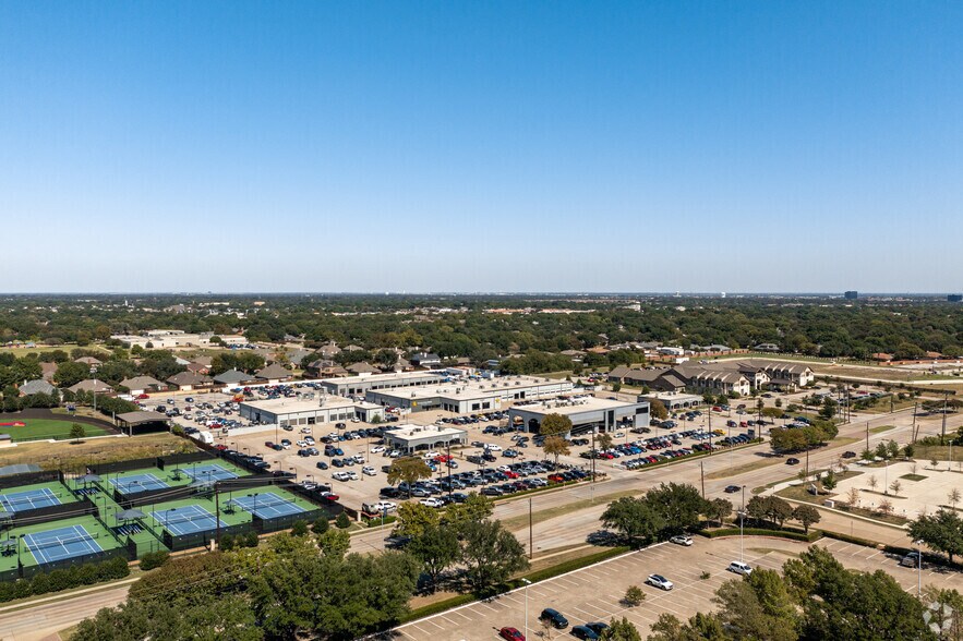 More Photos Of 3333 W Plano Pky, Plano Industrial For Lease