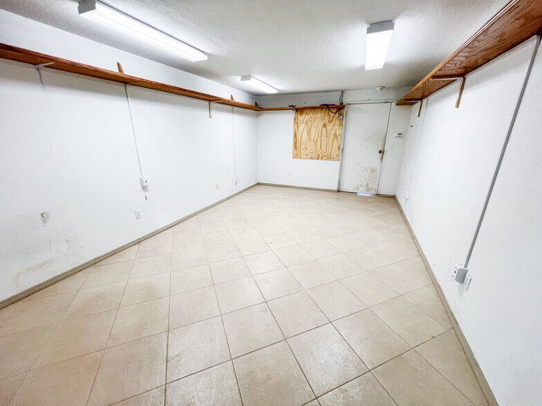 More Photos Of 4417 W Industrial Ave, Midland Industrial For Lease