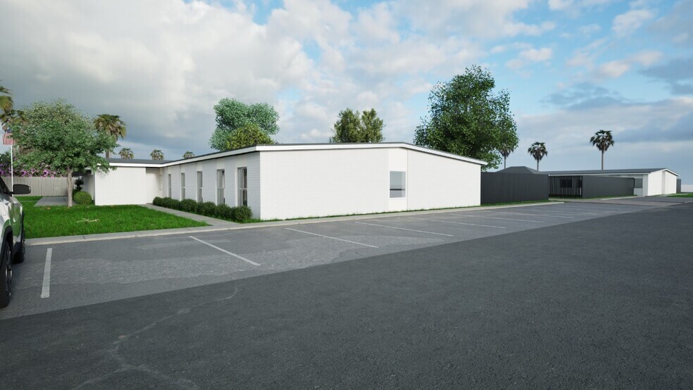 More Photos Of 1415 W Washington St, Brownsville Healthcare For Sale