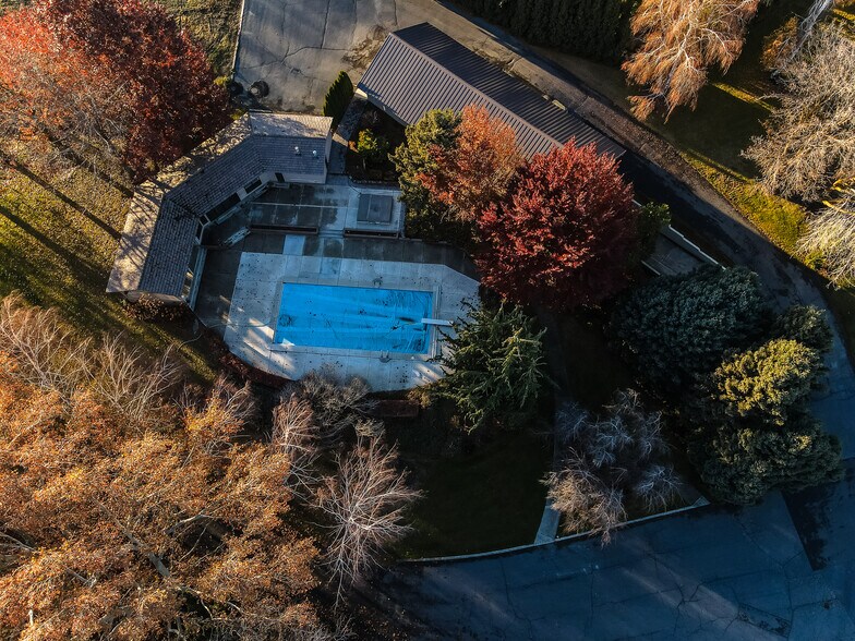 More Photos Of 11793 Fort Rd, White Swan Manufacturing For Sale